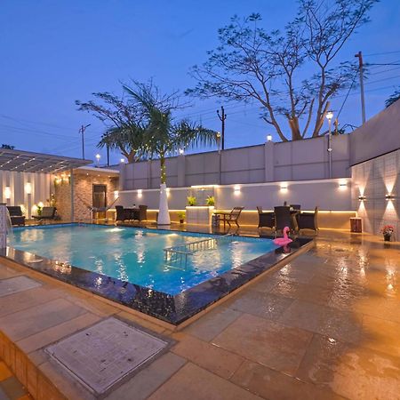 Azure Retreat Villa By Tropicana Stays Lonavala Extérieur photo
